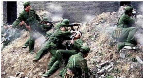 中国女兵，帅气、真实、高清图片展现，中国女兵的帅气真实风采，高清图片展示