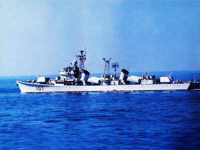 关于我国海军舰艇051型驱逐舰的退役情况分析，我国海军舰艇051型驱逐舰退役情况深度解析