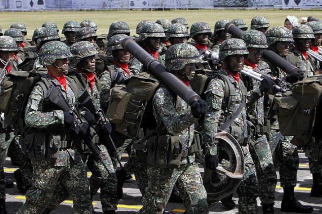 各国阅兵仪式现场，荣耀与力量的展示，全球阅兵仪式，荣耀与力量的瞬间展现