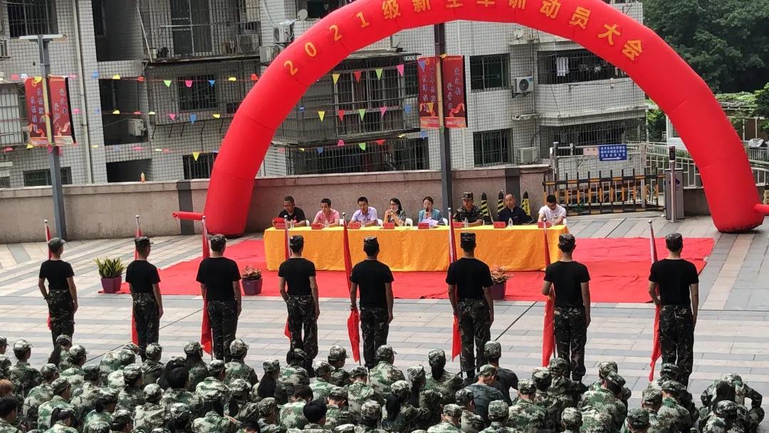 星空迷彩的未来，能否在2021下半年穿上期待中的迷彩服装？，星空迷彩的未来展望，2021下半年迷彩服装期待成真？