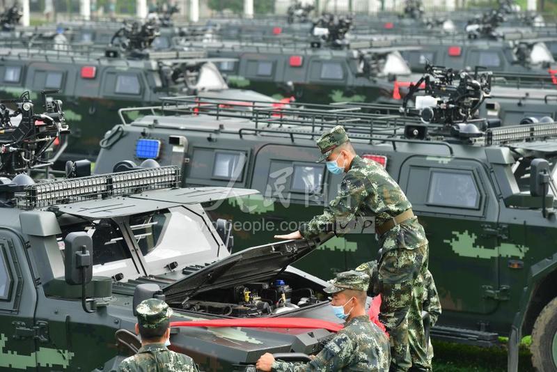 部队配发新装备新闻稿,部队配发新装备,提升战斗力水平新闻发布稿