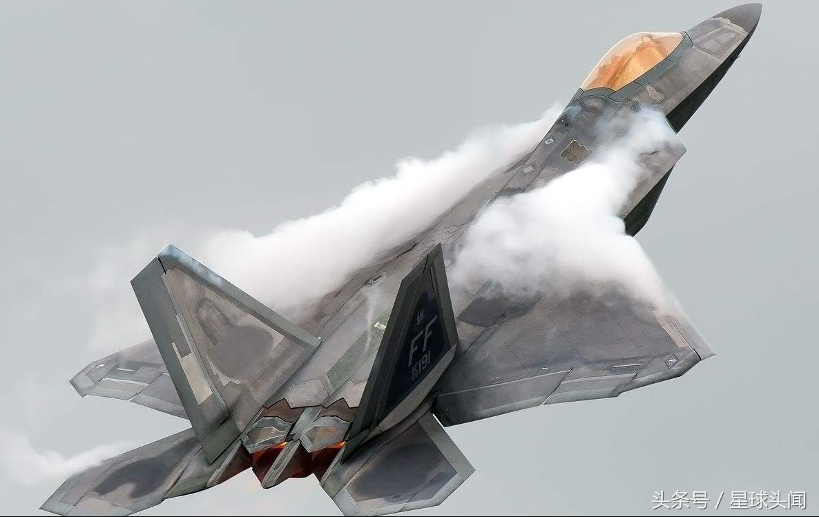 苏57与F22，空中霸主之间的较量，苏57与F22，空中霸主对决