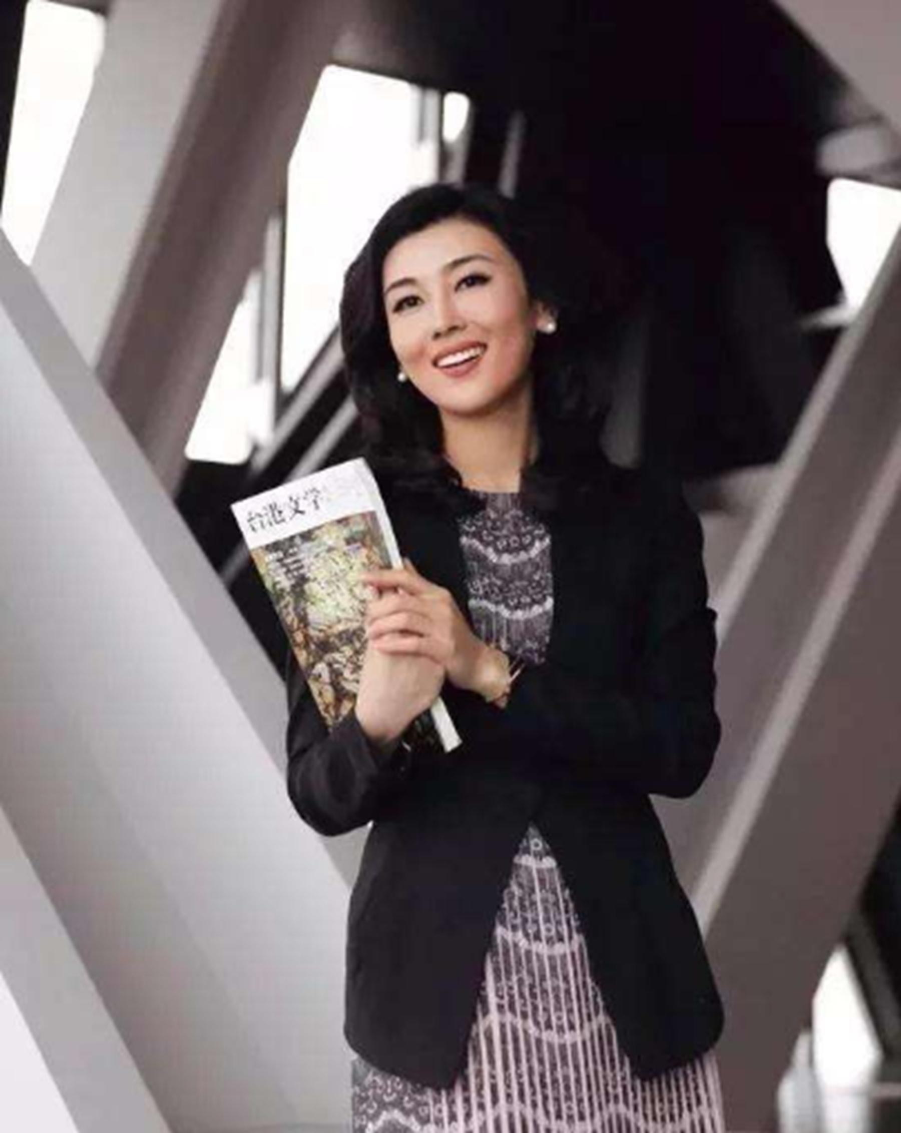 海峡两岸新闻背景板,连结两岸的重要媒介,海峡两岸新闻背景板,连结两岸的纽带与桥梁