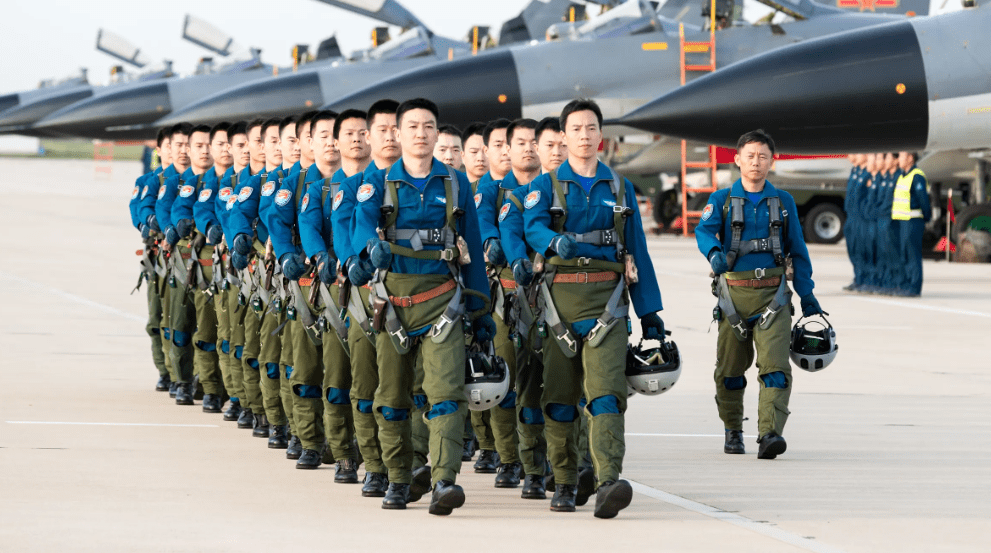 中国空军现役编制探析，中国空军现役编制深度解析