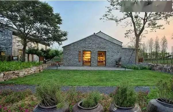 台湾农村的房子,古老与现代的交融,台湾农村房屋,古今交融的韵味