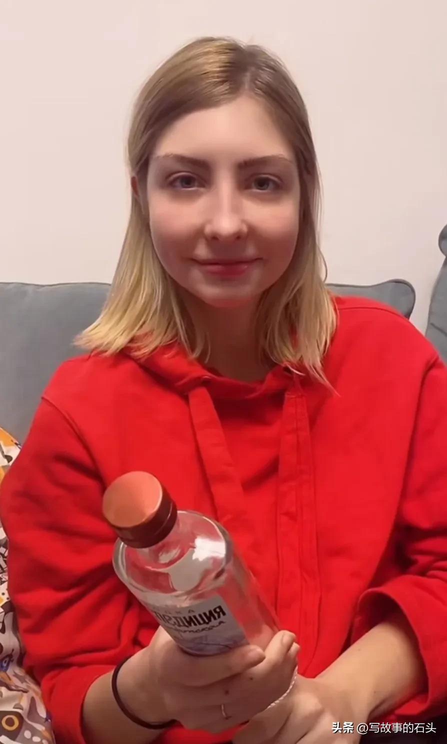 俄罗斯紧急访问中国,两国关系的深化与拓展,俄罗斯紧急访华,深化拓展两国关系的步伐加快