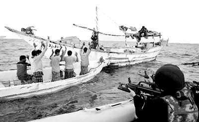 中国海军遭遇海盗拦截，挑战与应对，中国海军遭遇海盗拦截，挑战与应对策略