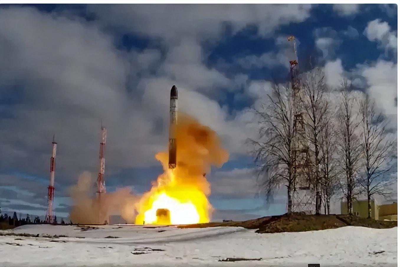 美国对055型导弹驱逐舰的震惊探究，美国对055型导弹驱逐舰的震撼反应与深度探究