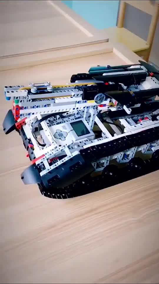乐高虎式重坦,积木的魅力与军事的完美结合,乐高虎式重坦,积木与军事的巅峰结合