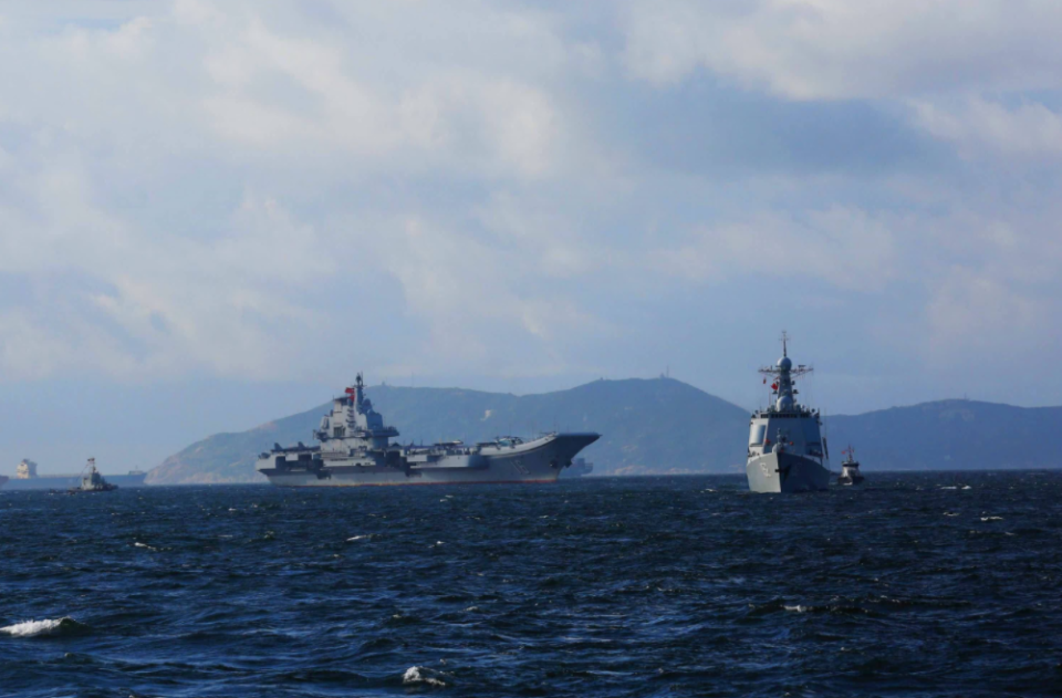 中国海军与海盗的战斗，捍卫海洋和平的坚定决心，中国海军与海盗对决，捍卫海洋和平的坚定意志