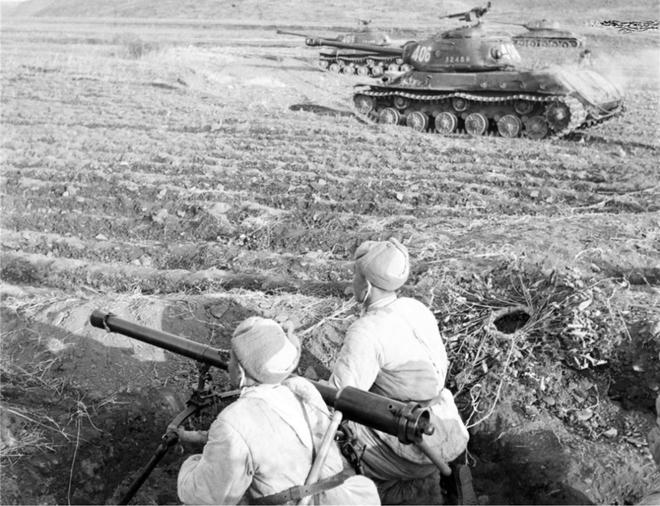 中国人民志愿军抗美援朝赴朝作战的时间，伟大的历史转折与民族精神的光辉展现，中国人民志愿军抗美援朝，历史转折与民族精神的展现