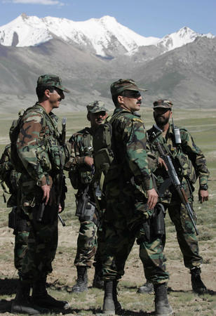 中巴军演照片，展现共同防御与深厚友谊的珍贵瞬间，中巴军演珍贵瞬间，共同防御与深厚友谊的展现