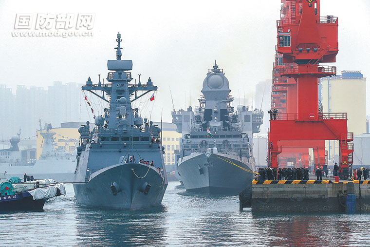 人民海军成立七十周年，辉煌历程与未来展望，人民海军七秩辉煌，历程回顾与未来展望