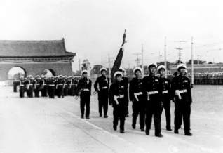 阅兵战士海军,荣耀与责任同行,海军阅兵战士,荣耀与责任并肩同行