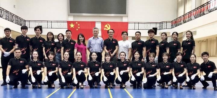历史与时代的交响乐章