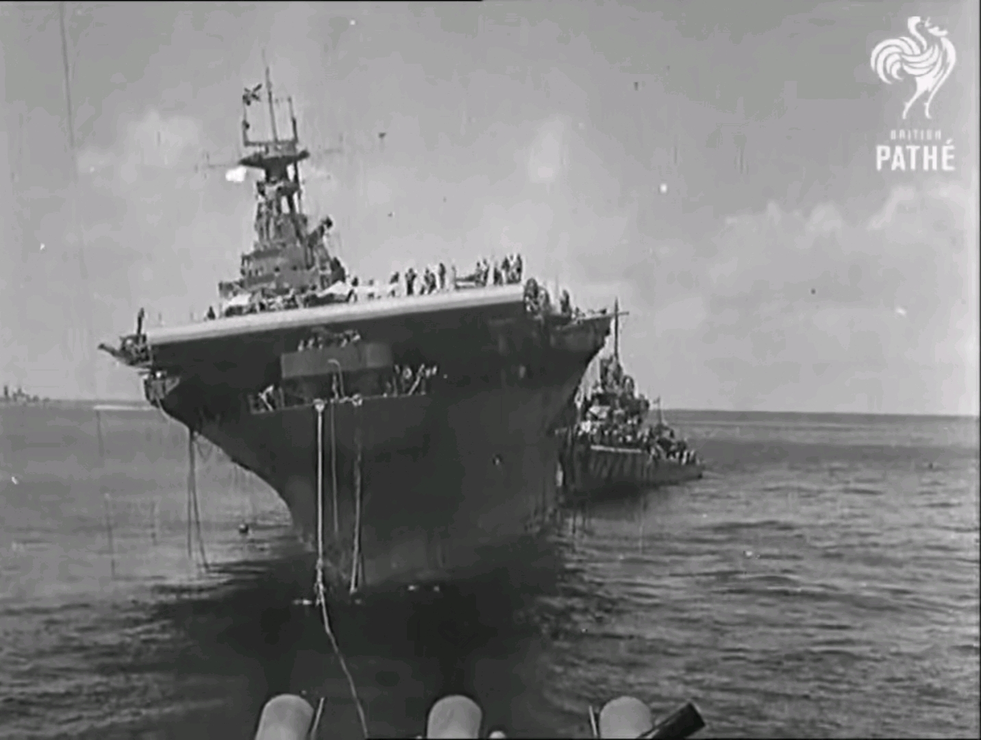 大黄蜂号航空母舰排水量,探究其技术细节与战略意义,大黄蜂号航空母舰排水量及技术细节与战略意义探究