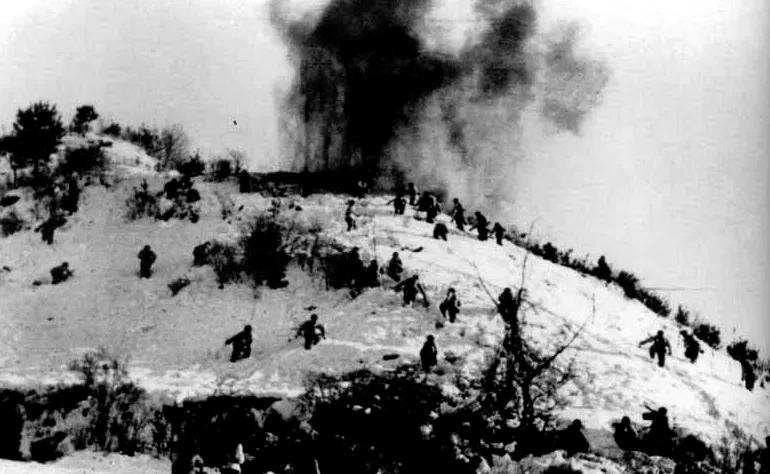 舞蹈雄赳赳气昂昂,力量与美的完美结合,舞蹈的力量与美,雄赳赳与气昂昂的完美结合