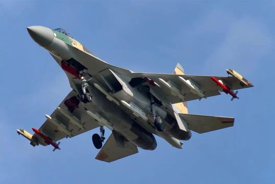 歼-11E，中国空中力量的新纪元，歼-11E，中国空中力量的新时代里程碑