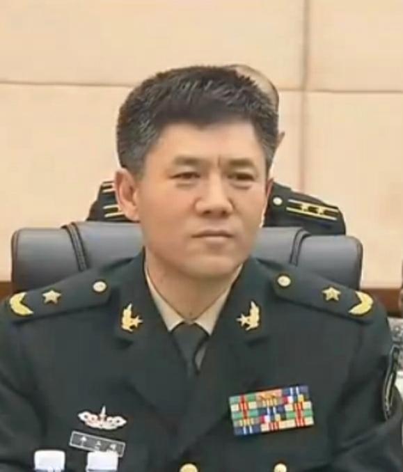 权力与荣耀象征