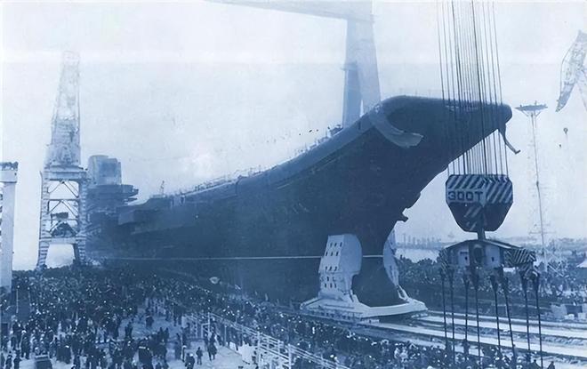 瓦良格号归国途中,历史与时代的交汇点,瓦良格号归国之旅,历史与时代的交汇点