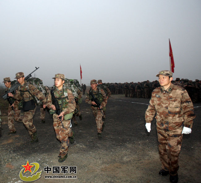 集团军首长称呼,权威的象征与职责的体现,集团军首长的称呼,权威的象征与职责的彰显