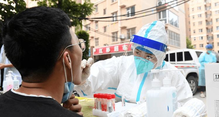 中央应立刻停止放开措施恢复核酸,全面评估与深度思考,中央应立即停止放开措施,恢复核酸检测,全面评估与深度反思