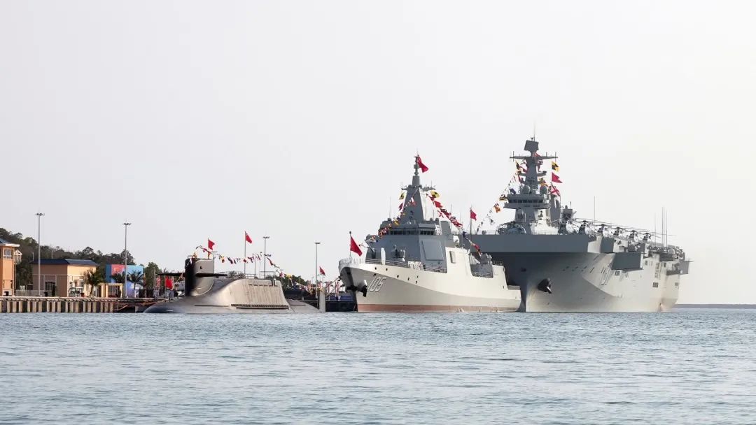 海南舰艇交接仪式,彰显国家力量与海军荣耀,海南舰艇交接仪式彰显国家海军力量与荣耀时刻