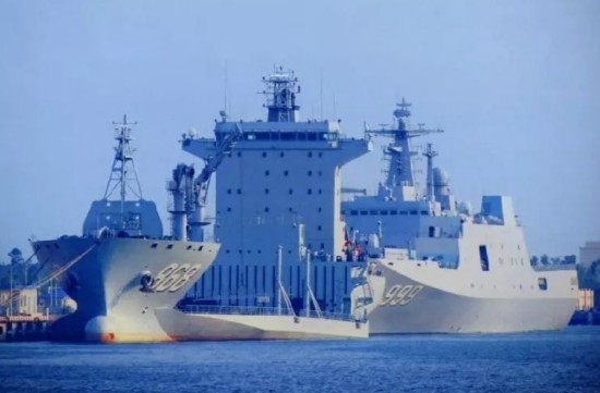 半潜船观光船,探索海洋魅力的全新方式,半潜船观光船,全新海洋探索之旅启程!