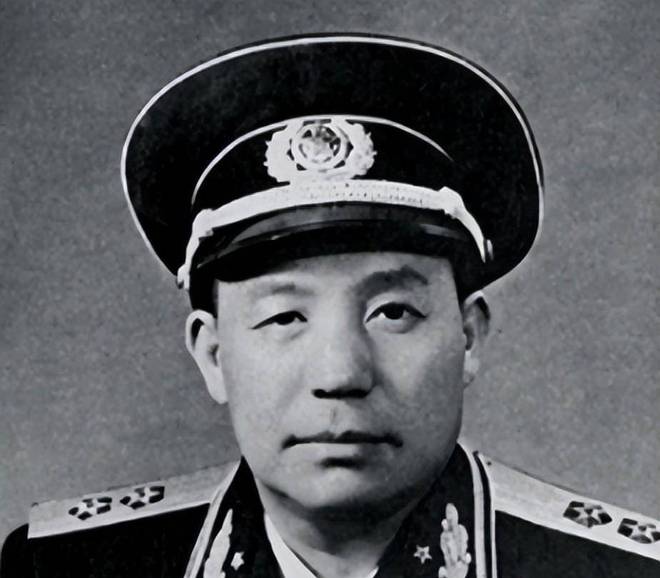 海军司令员董平,一位卓越将领的简历介绍,海军司令员董平,卓越将领的生平简介