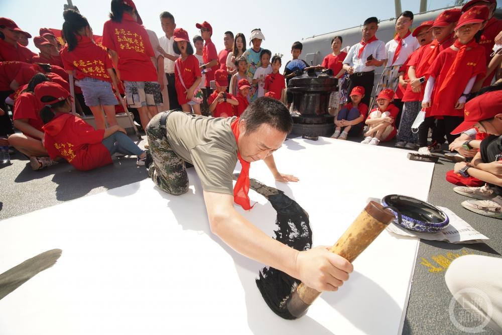 关于中国人民解放军海军辽宁舰（舷号，166）的退役情况解析，中国人民解放军海军辽宁舰（舷号166）退役情况深度解析