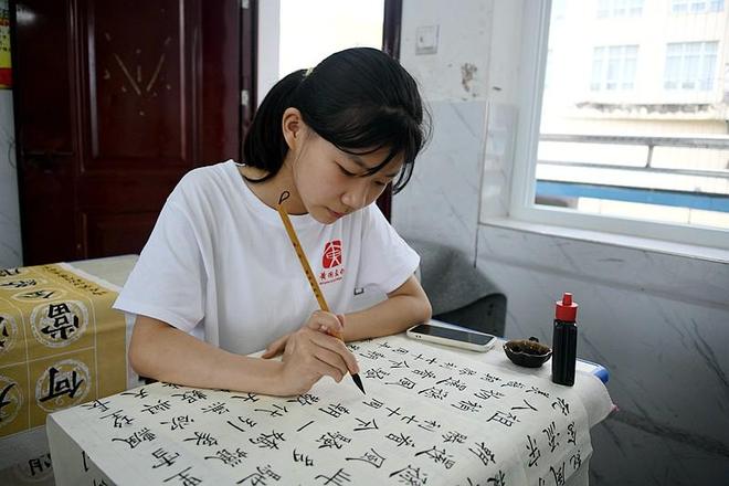七律纪念抗美援朝七十周年，七律，纪念抗美援朝七十周年