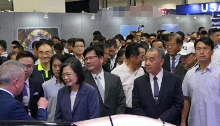 国防部深夜公布重磅消息,新时代的国防建设与国家安全战略,国防部深夜披露重大消息,新时代国防建设与国家安全战略揭秘