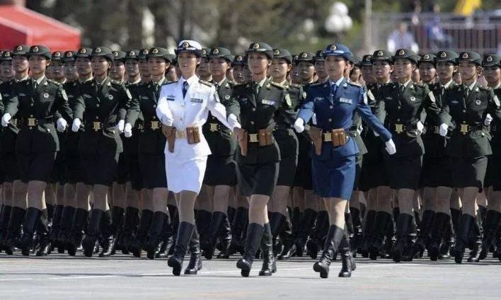 荣耀时刻,回顾XXXX年国庆阅兵中的方队风采,荣耀时刻,回顾XXXX年国庆阅兵中的方队风采与风采展示
