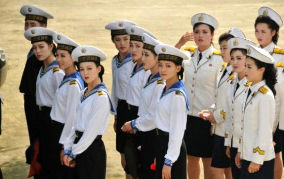 中国056型护卫舰舰炮,护卫海洋的力量象征,中国056型护卫舰舰炮,海洋护卫的力量标志