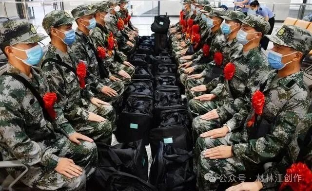 大一去当兵，归来继续大四学业，青春的选择与挑战，青春的选择与挑战，大一兵归来的学业之旅