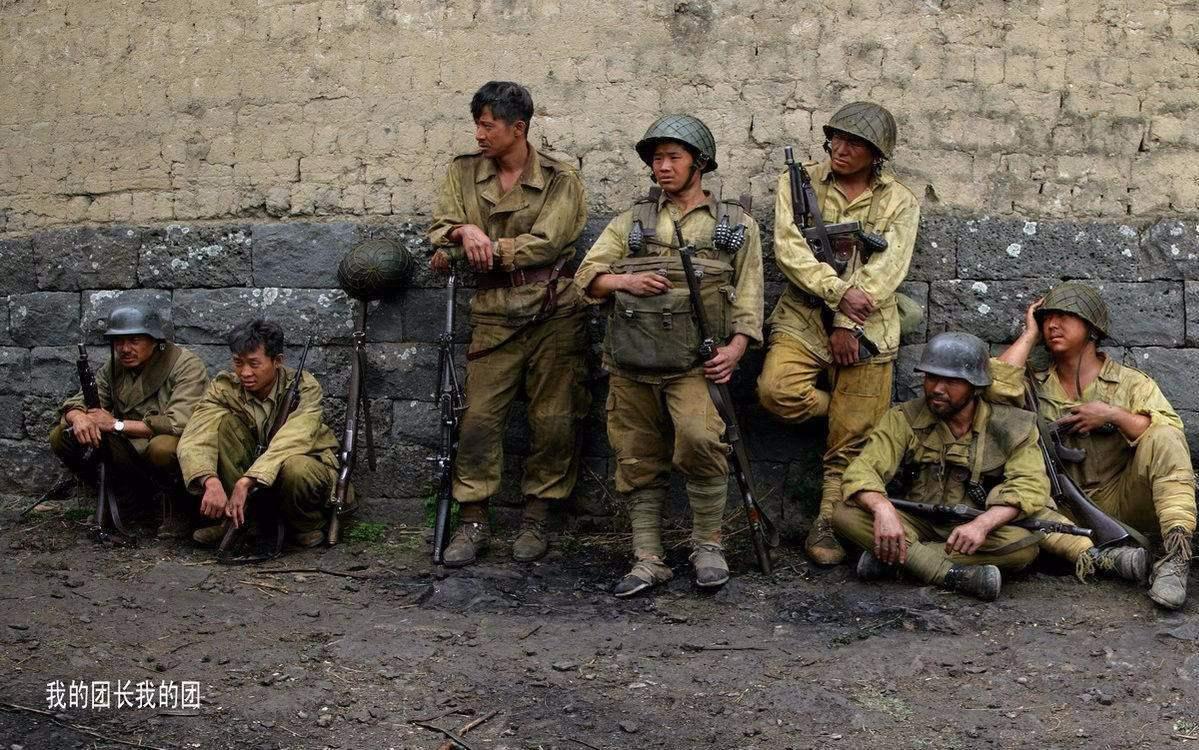 许三多穿的军装是哪式,探究中国军队制服的发展历程,中国军队制服演变史,许三多军装款式揭秘
