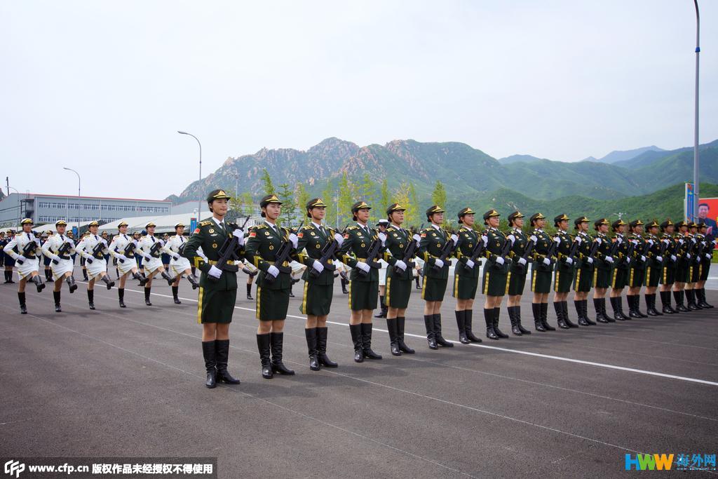 中国女兵方队身高揭秘,英勇与坚韧的象征,中国女兵方队身高揭秘,英勇坚韧之象征