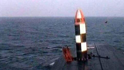白杨M潜射型,探索新一代潜射弹道导弹的奥秘,揭秘新一代潜射弹道导弹,白杨M潜射型探索之旅