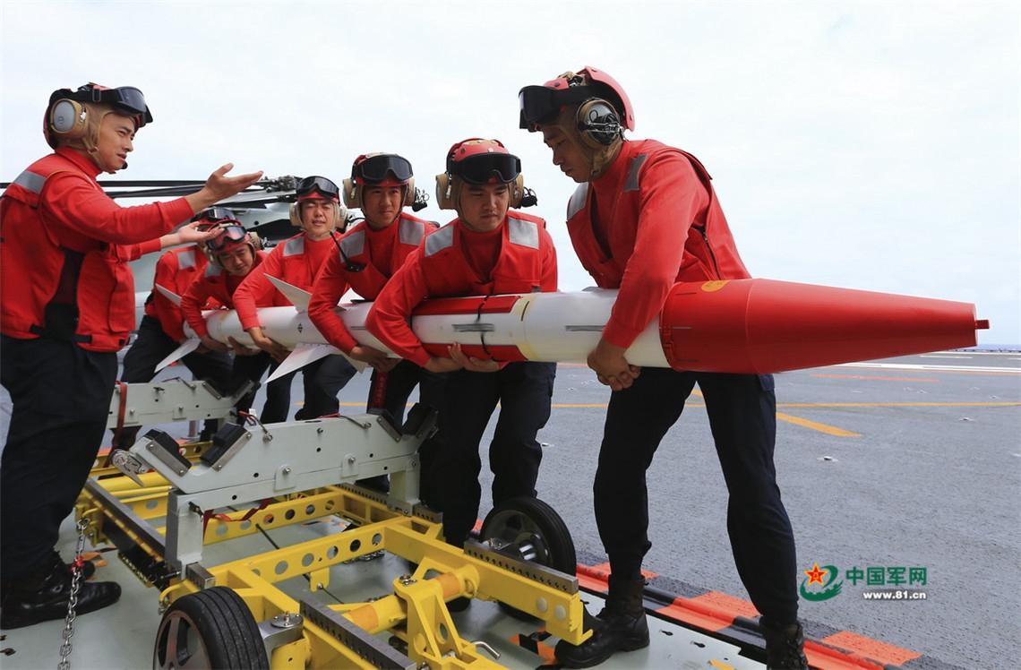 辽宁舰完成远海训练，中国海军力量的新里程碑，辽宁舰远海训练成果显著，中国海军力量迈入新里程碑时代