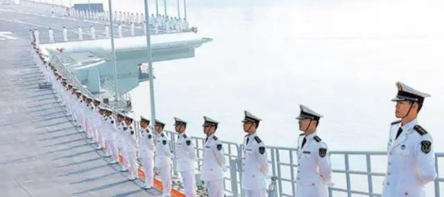 揭秘中国海军538舰舰长，一位海军英雄的传奇故事，中国海军传奇舰长揭秘，538舰舰长之荣耀征程