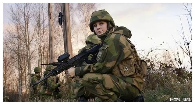 女兵李温柔的真名揭秘,一位普通士兵的不凡故事,女兵李温柔的真实身份揭秘,普通士兵的非凡故事