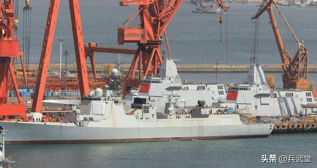 泉州舰055,揭秘中国海军新一代舰艇的传奇故事,揭秘泉州舰055,中国海军新一代舰艇传奇之旅