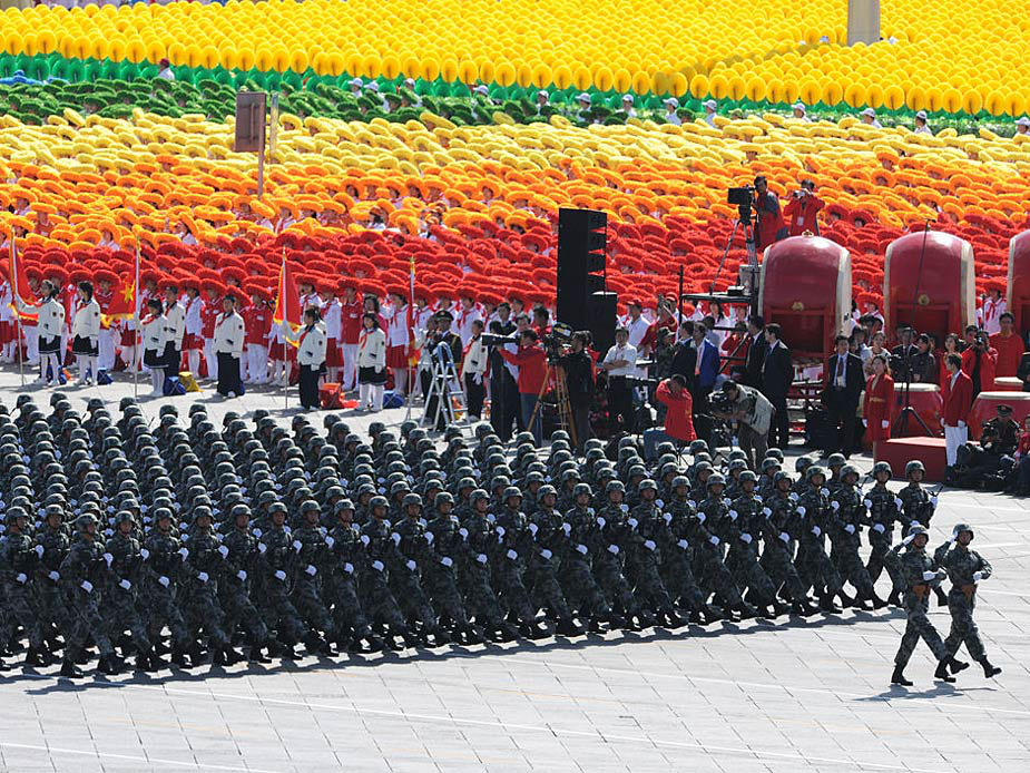 关于国庆大阅兵,频率、历史变迁及为何缺席2020年的探讨,国庆大阅兵,频率变迁与缺席原因探讨,历史上的变迁与变迁背后的故事