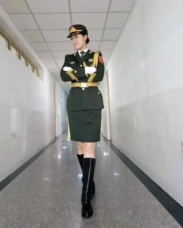 中国退伍女兵视频,荣耀与梦想的见证,中国退伍女兵视频,荣耀与梦想的见证时刻
