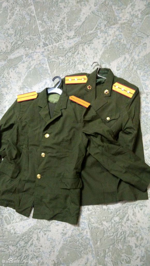 关于87式军服是否可以随便穿的文章,关于87式军服穿着规定探讨的文章