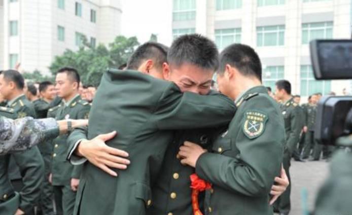 义务兵退伍后的就业前景分析与挑战,义务兵退伍后就业前景分析与挑战解析