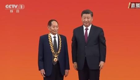 共和国勋章,四位杰出人物的荣耀时刻,共和国勋章,四位杰出人物的荣耀瞬间