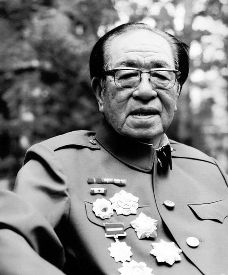 曹里怀的参谋长，战略智囊与军事领袖的默契配合，曹里怀参谋长，战略智囊与军事领袖的默契配合之道