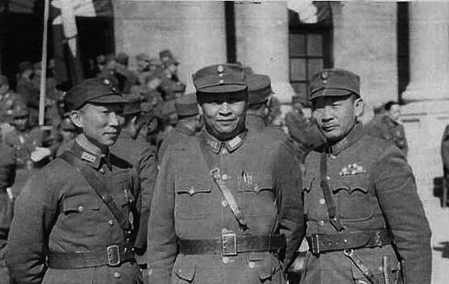俄集团军司令，战略决策的关键人物，俄集团军司令，战略决策之核心人物