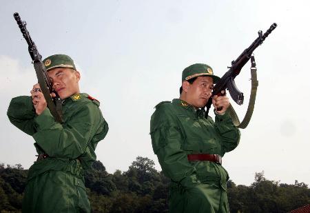 独臂英雄丁晓兵所在部队的非凡历程，独臂英雄丁晓兵所在部队的辉煌历程